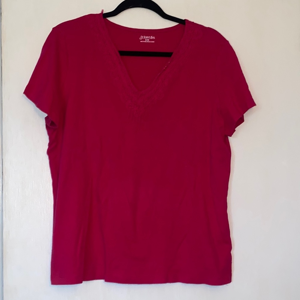 5/$20 St. John’s bay top